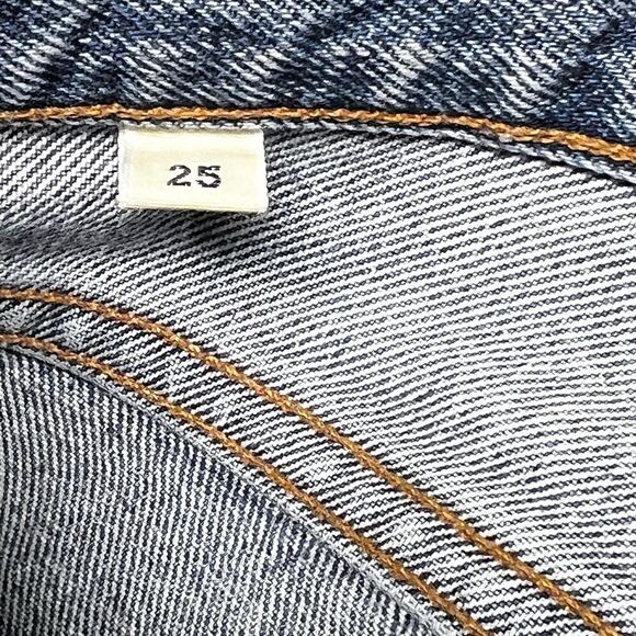 Revolve Citizens Of Humanity Women's Danielle Distressed Fray Short Sz 25 - Picture 11 of 11